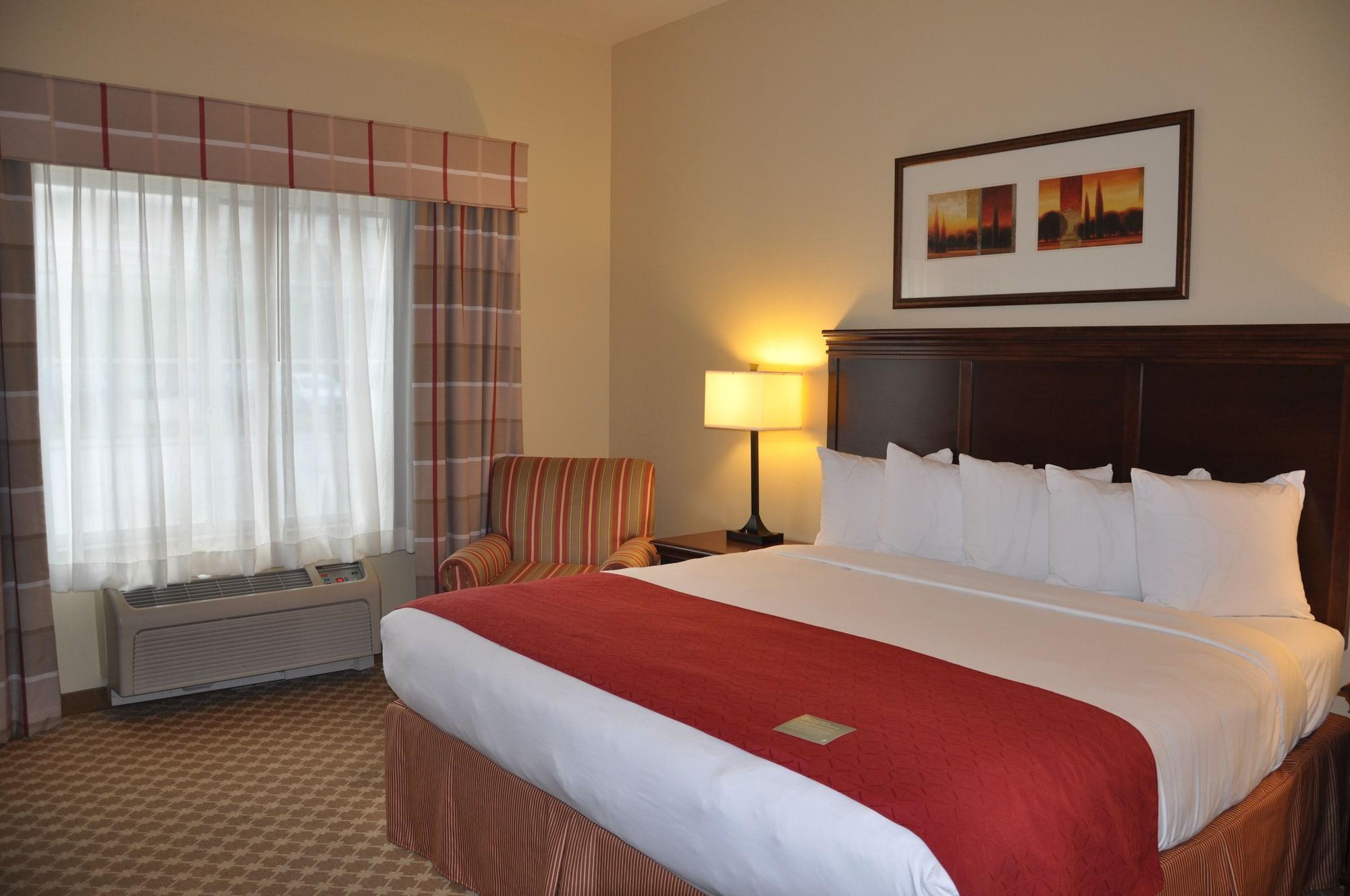 Country & By Radisson, Covington, La Covington